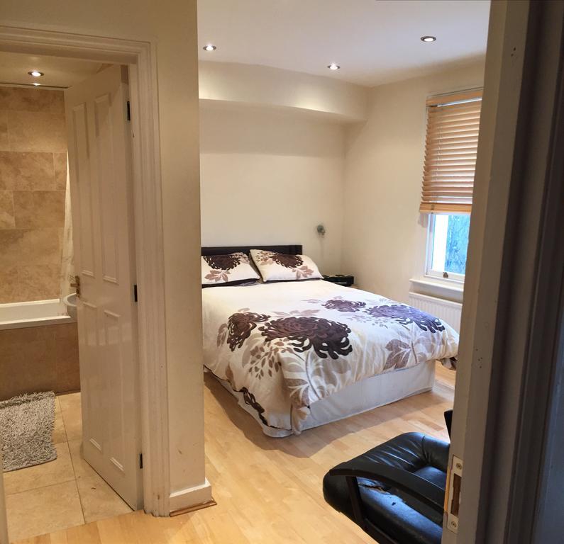Beresford Road London Rooms Стая снимка